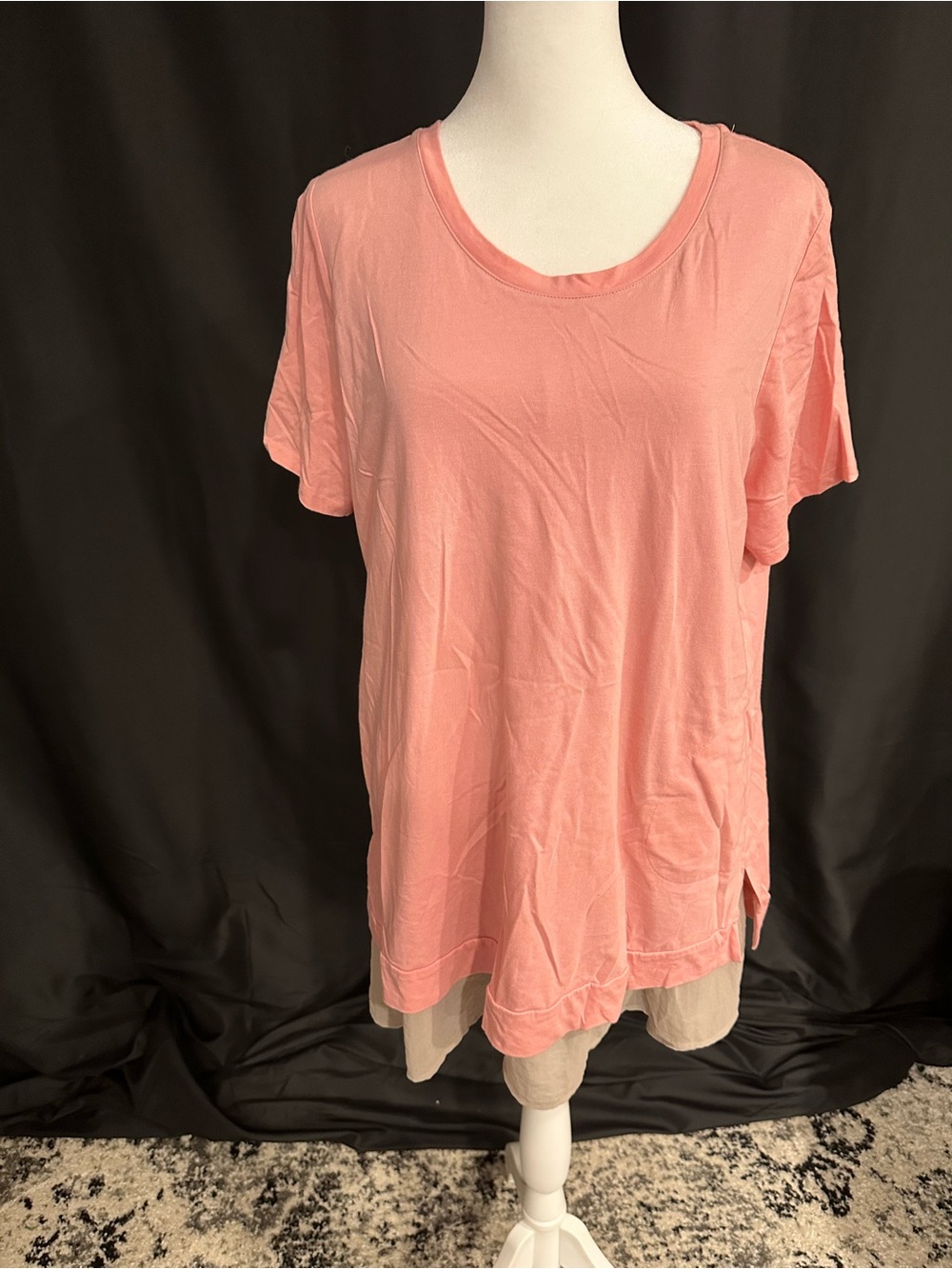 LOGO by Lori Goldstein Coral Scoop Neck Short Sleeve Tee
